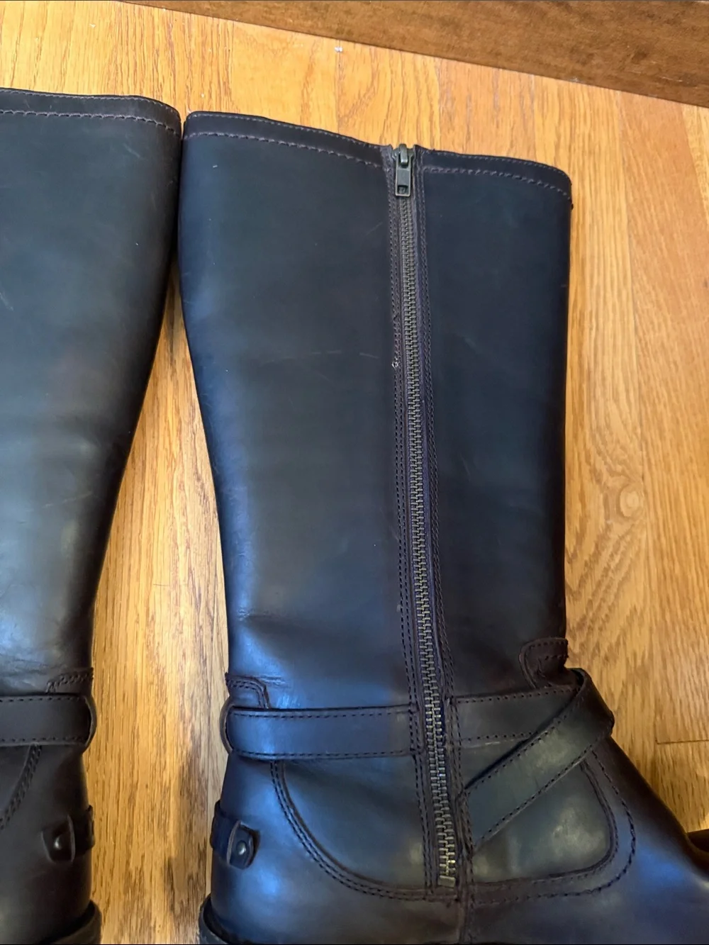 UGG Australia Riding Boots Rosen Brown Leather Wool Lined Side Zip Women Size 10
